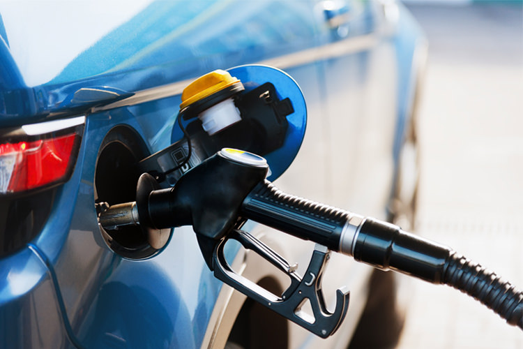 شمارش معکوس برای بازگشت کارت سوخت و نرخ جدید بنزین