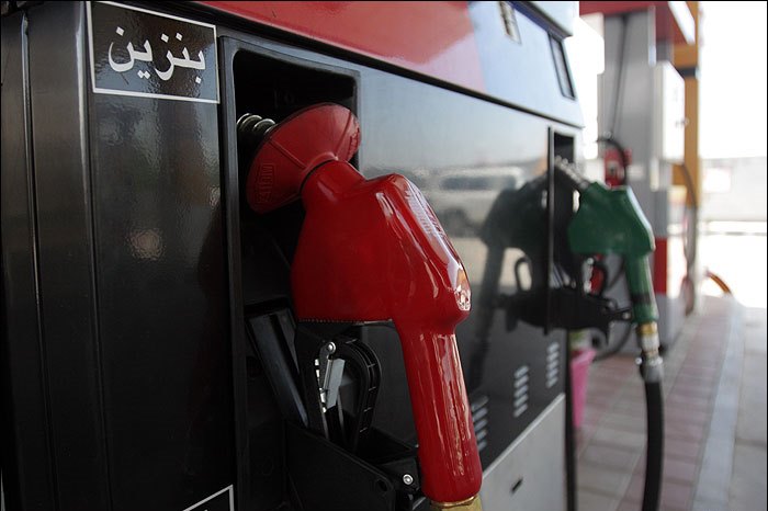 وزیر نفت; سهمیه بندی و تغییر قیمت سوخت مطرح نیست